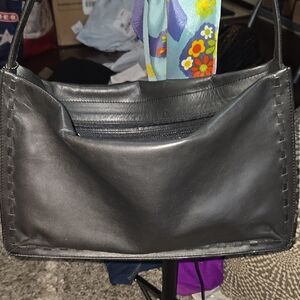 Vintage Leather Coach Bag In Black, East West Shoulder Bag, EUC